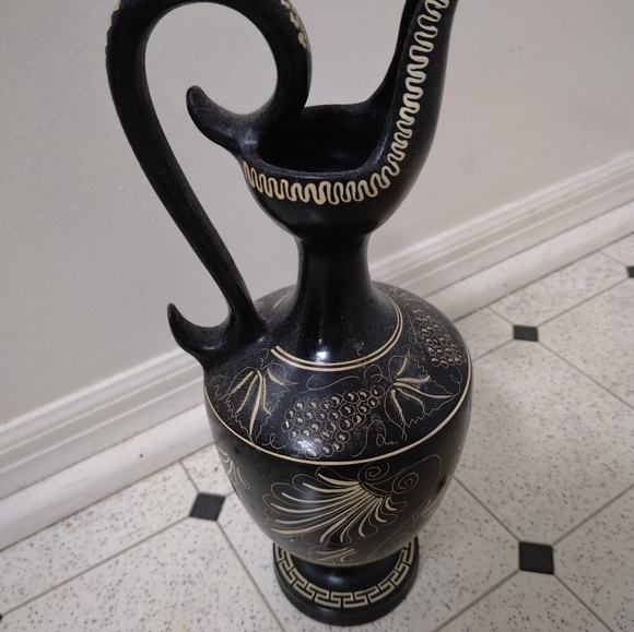 Greek Oinochoe - Picture 3 of 7